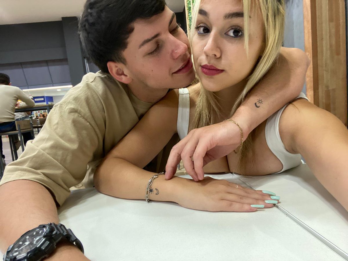 emanuel6016's tweet photo. "De nadie seré, solo de vos, hasta que mis huesos se vuelvan ceniza y mi corazón dejé de latir." https://t.co/8WkqdW0iPx