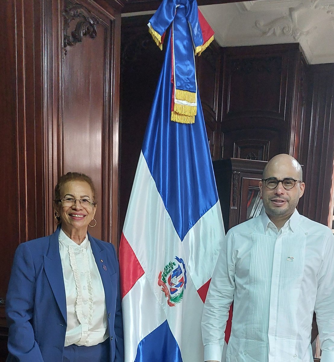 Grato el privilegio de compartir con el Viceministro de Política Exterior Bilateral, Embajador Francisco Caraballo