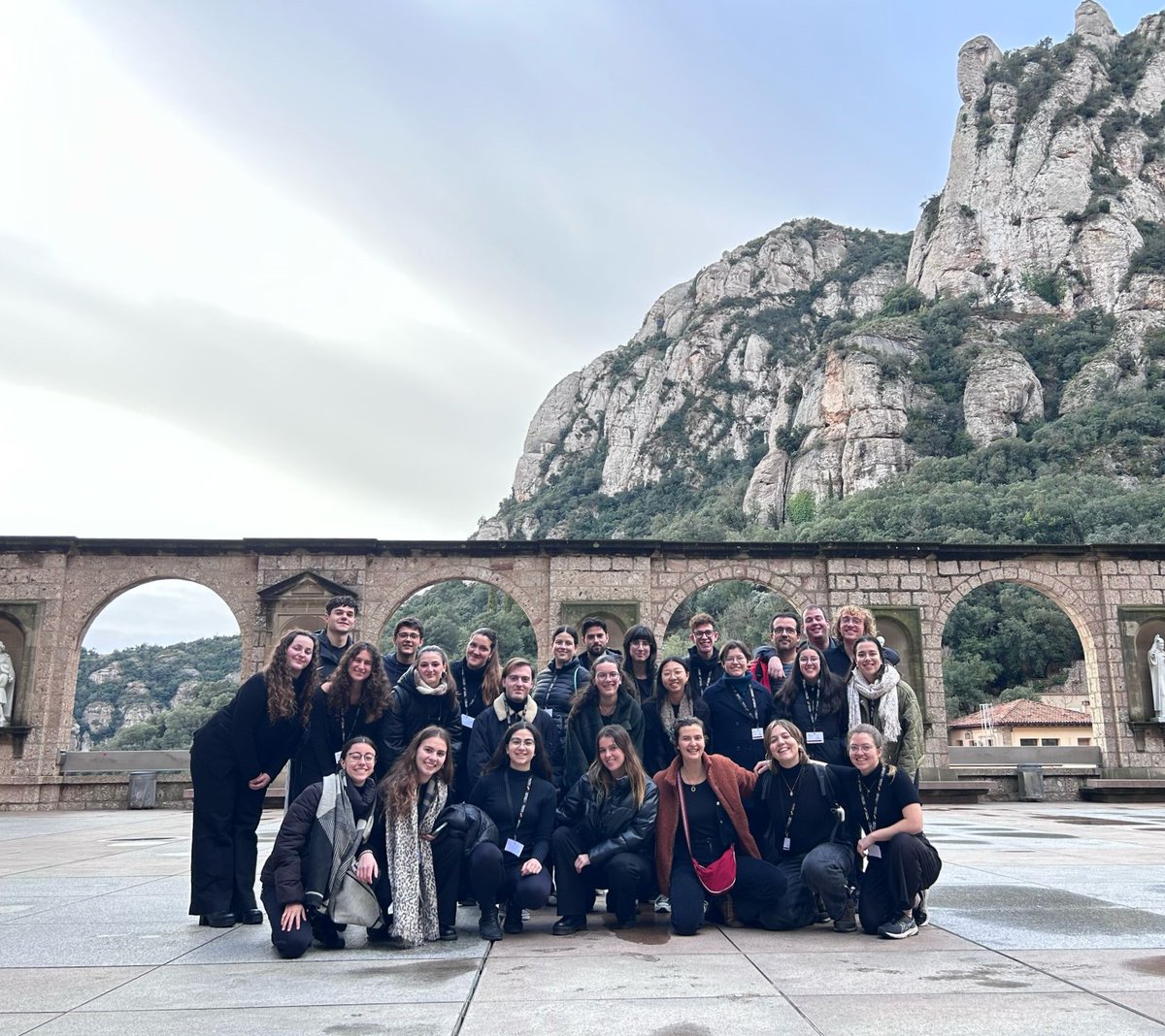Cor de la UdG (@cor_udg) on Twitter photo Els cantaires del Cor de la <a href="/univgirona/">Universitat de Girona</a> hem passat un cap de setmana inoblidable a <a href="/montserratinfo/">Abadia de Montserrat</a> en motiu de la trobada de <a href="/coralsjovescat/">Corals Joves de Catalunya</a> i <a href="/puericat/">PueriCantoresCat</a> .
Amb cantaires d'arreu i les amigues de <a href="/corgeriona/">Cor Geriona</a> hem estrenat obres d'#AndreuDiport i #XavierCasademont.
Volem tornar-hi! Els cantaires del Cor de la <a href="/univgirona/">Universitat de Girona</a> hem passat un cap de setmana inoblidable a <a href="/montserratinfo/">Abadia de Montserrat</a> en motiu de la trobada de <a href="/coralsjovescat/">Corals Joves de Catalunya</a> i <a href="/puericat/">PueriCantoresCat</a> .
Amb cantaires d'arreu i les amigues de <a href="/corgeriona/">Cor Geriona</a> hem estrenat obres d'#AndreuDiport i #XavierCasademont.
Volem tornar-hi!