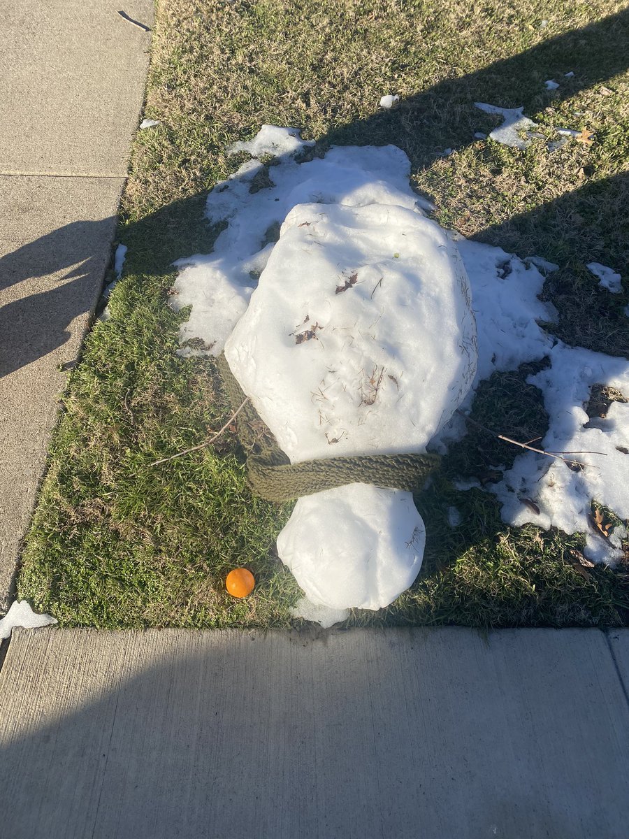 눈사람도 만들었습니다