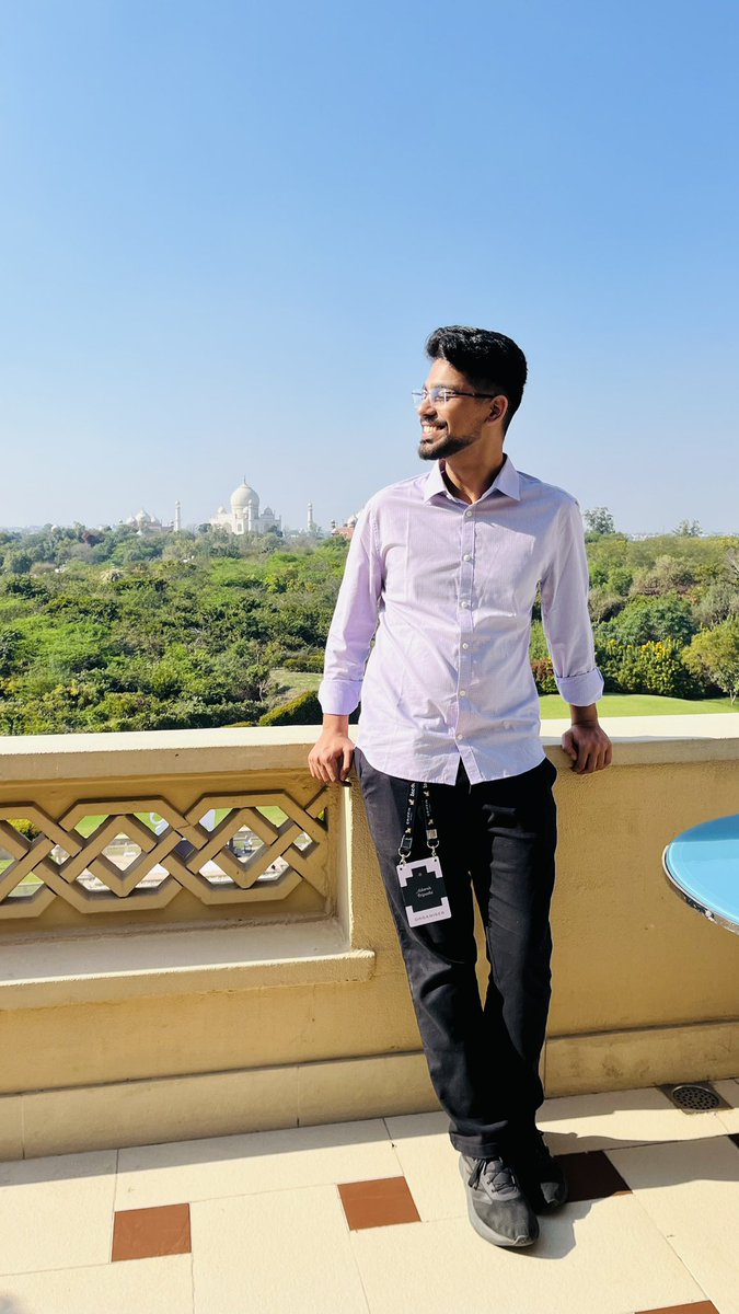 adarshktripathi's tweet photo. Spotted at the #Griffin Retreat at The Oberoi Amarvilas, Agra. In the shadow of the Taj Mahal, 2 days of community building with 80+ unicorn and soonicorn founders, brought together by @Inc42. An unforgettable experience. 

#NewProfilePic #GriffinRetreat https://t.co/RejhvEA6ZT