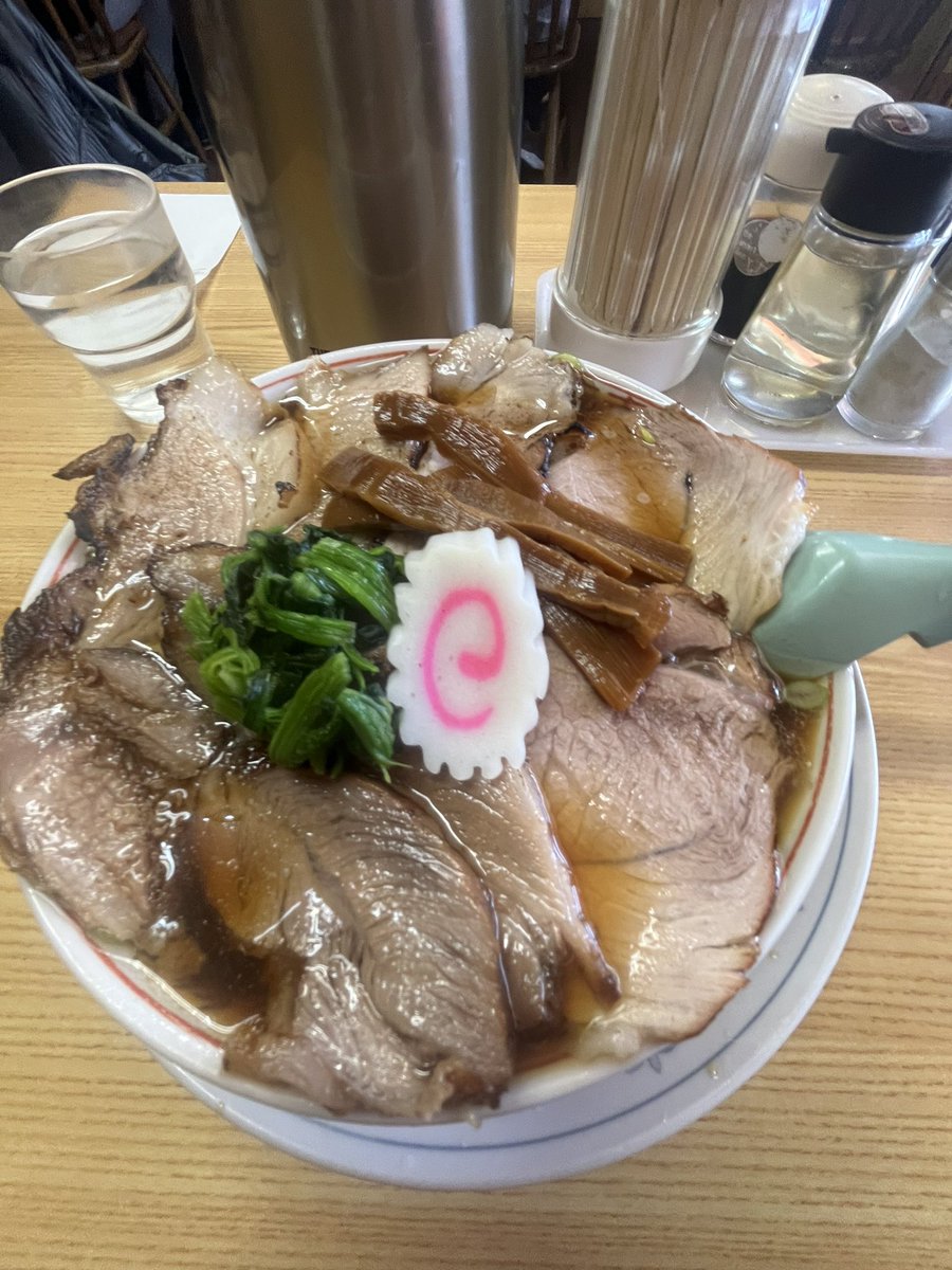 YMD95282634's tweet photo. 今日食べたラーメン https://t.co/M0FREG1vvx
