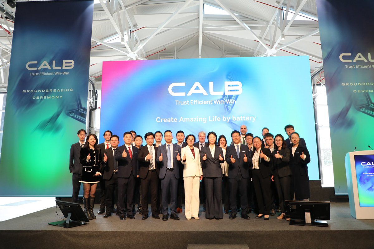 CALB_Group's tweet photo. CALB’s first zero carbon AI Gigafactory
——15GWh ground breaking in Portugal
Key Targets:
2025 Launch | Initial Deliveries in 2027 with both EV&ESS
#3 in EV Battery| 10GWh+ Single Month Output
Powering a future that #CreateAmazingLifeByBattery_CALB!
#CALB https://t.co/q9Izs25Hq0