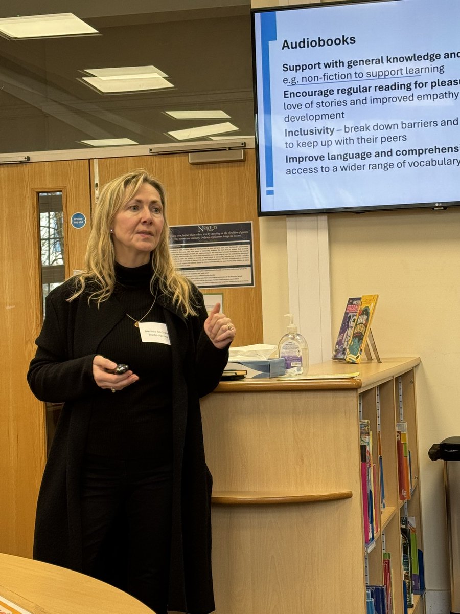 uksla's tweet image. Marissa @AudioAgencyUK talking about project with 228 Lincolnshire schools using audiobooks to increase literacy quote from a child ‘I like listening to books because the pictures are better!’ #primarylibraries
