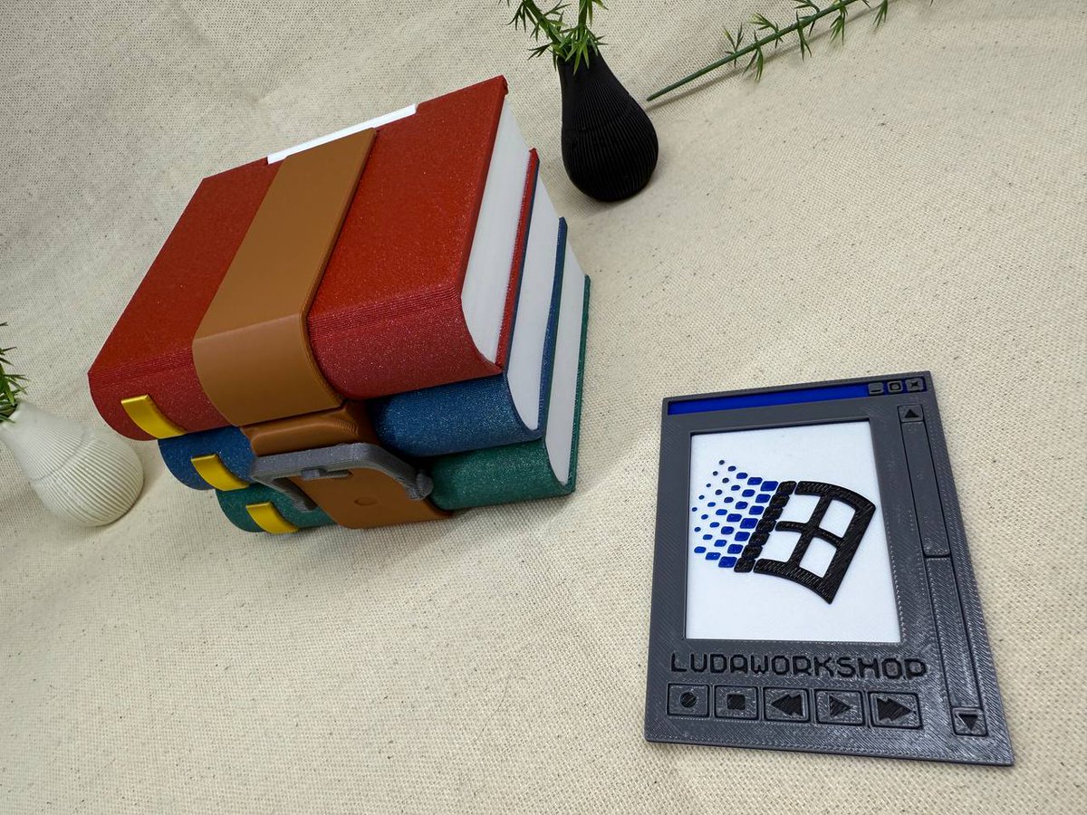 Como veo que ha gustado mucho...

😱¡¡SORTEO 2 CAJAS!!😱

El mitiquísimo logo de Winrar📕📗📘 ahora puede ser tu caja de Commander/Magic o Pokemon. 
Caben +100 cartas!!

Para participar:
✅Sigueme en esta cuenta
💈Repostea este post
🗣️Menciona a un amiwi

Ganadores este viernes!