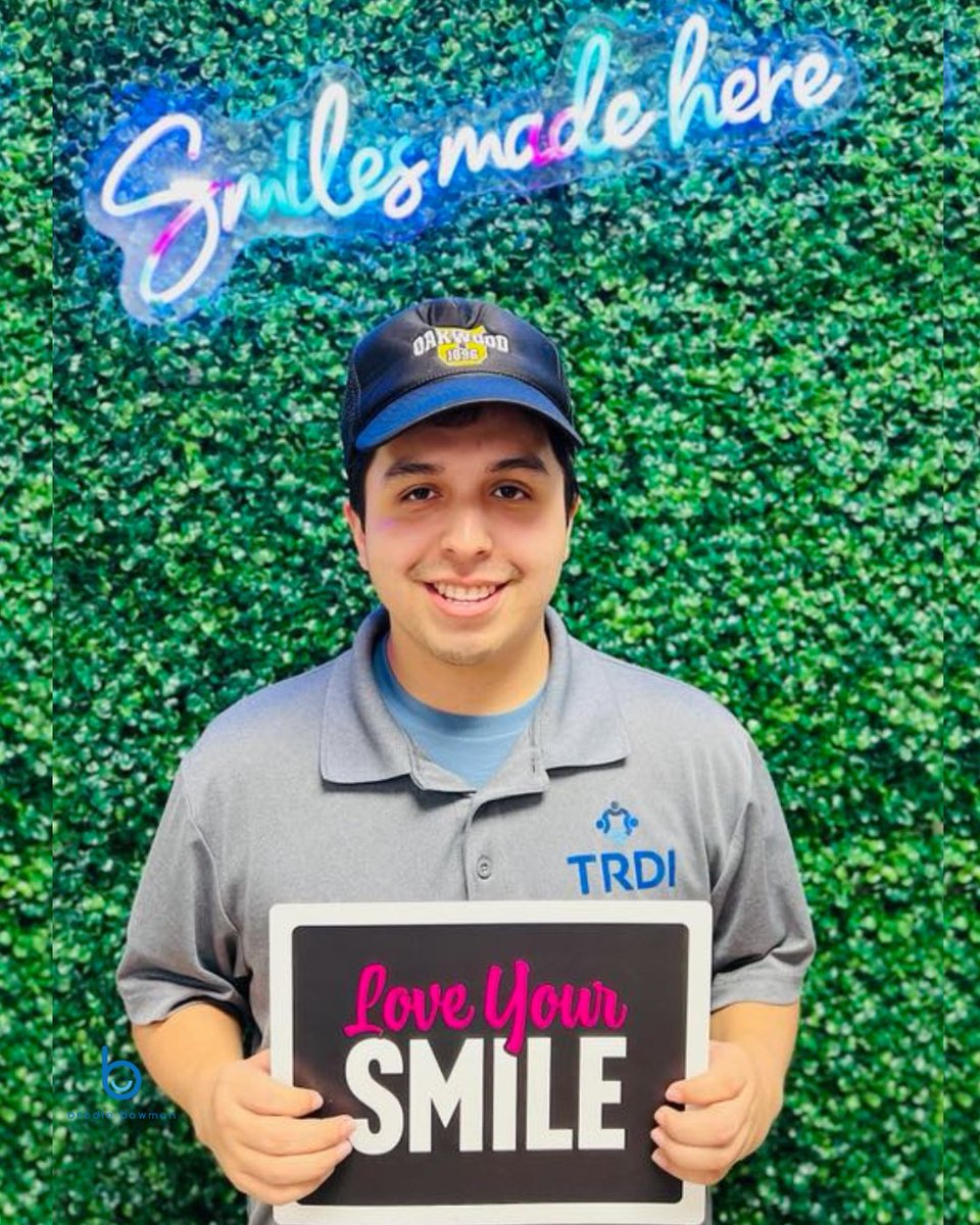 BowmanOrtho's tweet image. David, we 💕you smile🤩😁🎉💯🙌🏽
Enjoy a lifetime of beautiful smiles and embrace your stunning transformation. 😁

🗓 ⁣To make an appointment, call our office at (850) 863-2122

Request your FREE consultation today!

#brodiebowmanorthodontics #invisalignprovider #nicevillefl