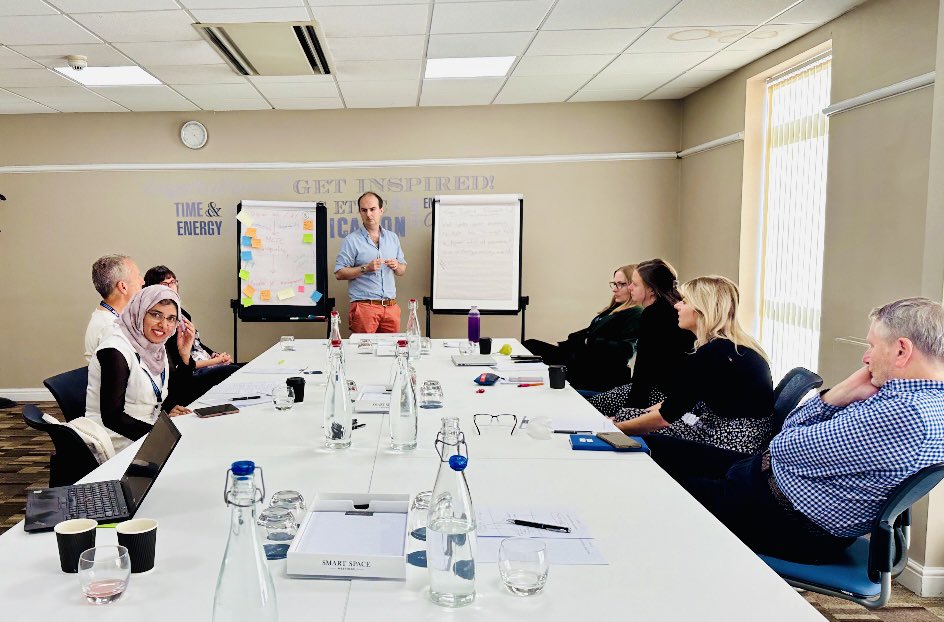 EmilyPMcBride's tweet image. Thrilled to kick off our @NIHRresearch Team Science grant! Our team is the first cohort to receive this award—advancing new #TeamScience methods in the UK.
We’re developing guidelines for equitable access to digital health tools for Multiple Long-Term Conditions.
#MLTC #Equity