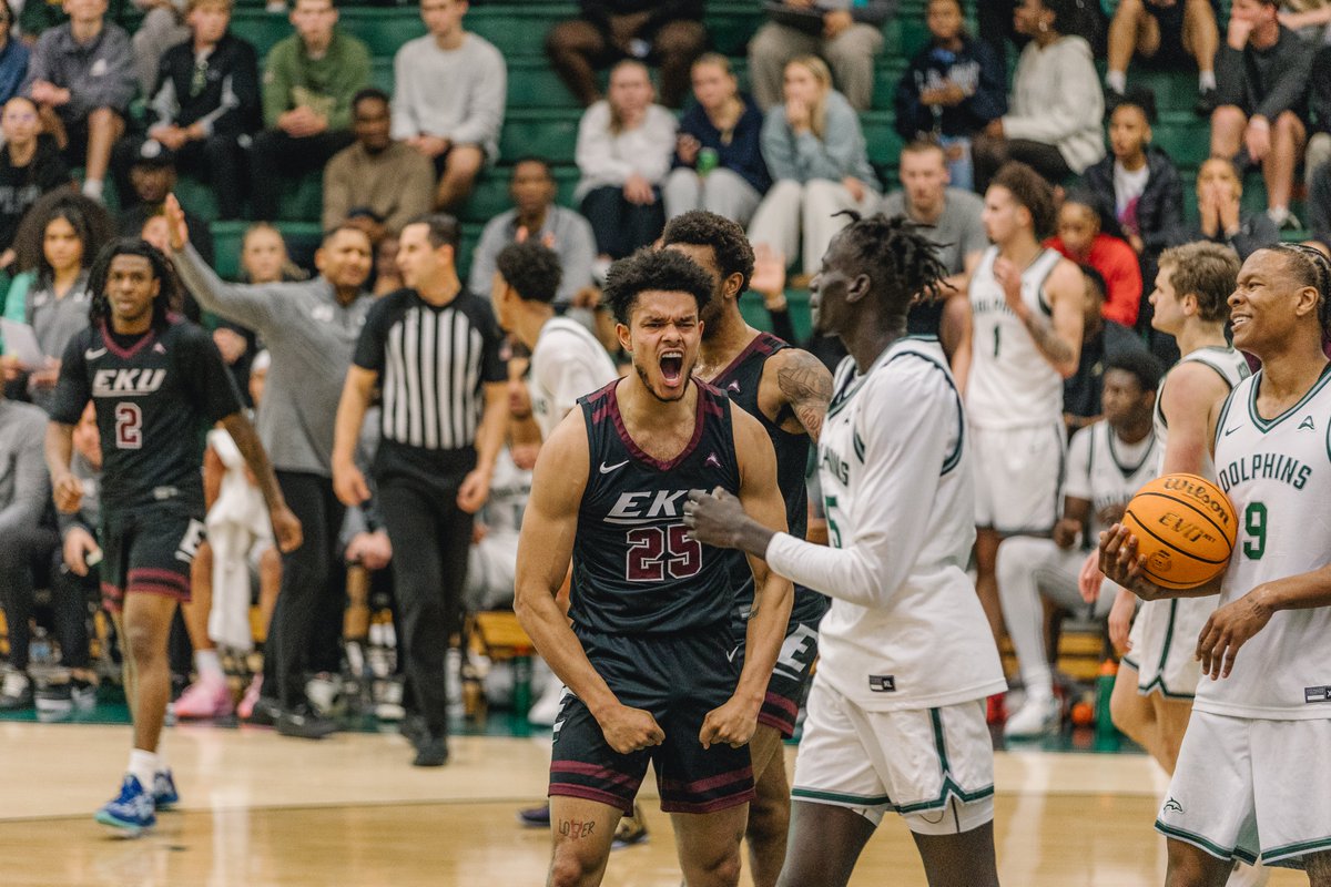 Pics from last night's game in Jax.
#𝗠𝗼𝘀𝘁𝗘𝘅𝗰𝗶𝘁𝗶𝗻𝗴𝟰𝟬𝗠𝗶𝗻𝘂𝘁𝗲𝘀𝗜𝗻𝗦𝗽𝗼𝗿𝘁𝘀