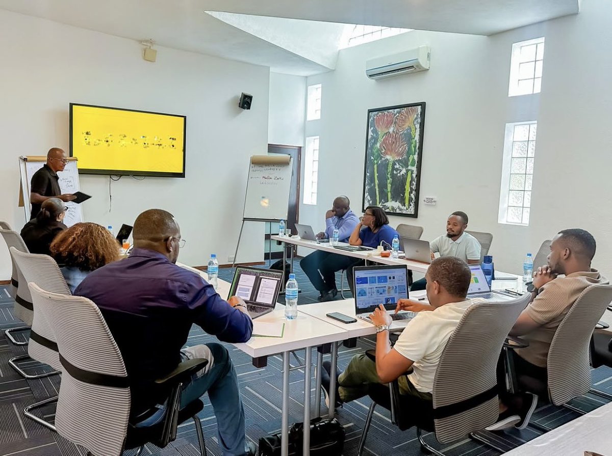 Smart Foundry tweet media