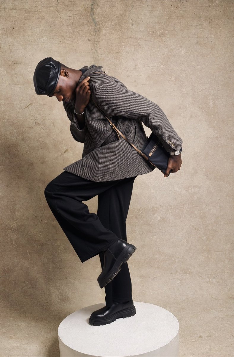 keen_ton's tweet image. I am !!!!!

#model #scoutme #modelscout