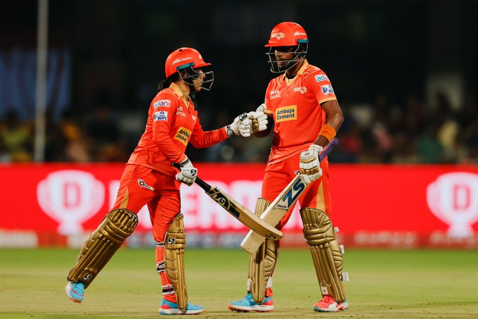 Gujarat finish on 127 in their 20 Overs 