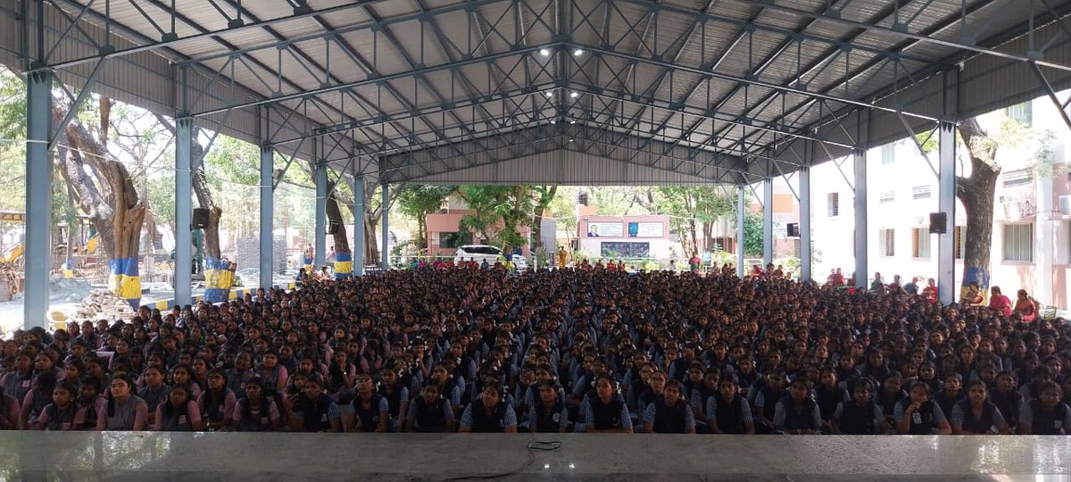 chennaipolice_'s tweet image. An empowering awareness program on self-defense and safety held at Govt Girls Higher Secondary School, Ashok Nagar, engaging 1600 students! Empowering the next generation with knowledge and awareness.
#Education #Empowerment #AwarenessProgram"