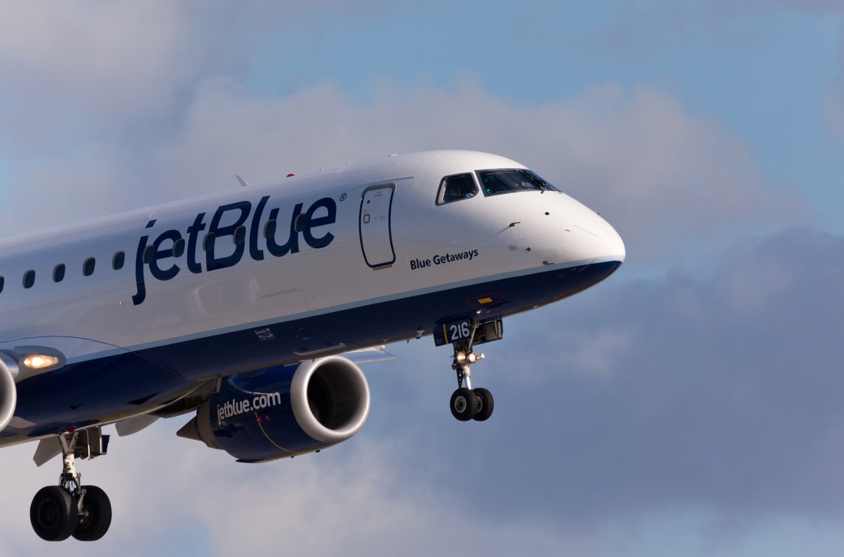 A new craft beer makes its debut on JetBlue

<a href="/JetBlue/">JetBlue</a>  <a href="/montaukbrewco/">Montauk Brewing Co.</a>  

© Braniffman | Dreamstime
trazeetravel.com/jetblue-debuts…