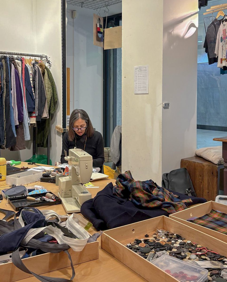 Charity Super.Mkt (@charitymkt) on Twitter photo Got a beloved fashion item that needs a new lease on life? 🪡🧵
Learn how to alter, repair and up-cycle garments in our Working Warehouse Workshop in <a href="/brentcross_sc/">Brent Cross</a>
Our drop in mending is open from 2pm-6pm on Sundays and is free!
📍<a href="/brentcross_sc/">Brent Cross</a>
📆 Sundays, between 2pm-6pm Got a beloved fashion item that needs a new lease on life? 🪡🧵
Learn how to alter, repair and up-cycle garments in our Working Warehouse Workshop in <a href="/brentcross_sc/">Brent Cross</a>
Our drop in mending is open from 2pm-6pm on Sundays and is free!
📍<a href="/brentcross_sc/">Brent Cross</a>
📆 Sundays, between 2pm-6pm