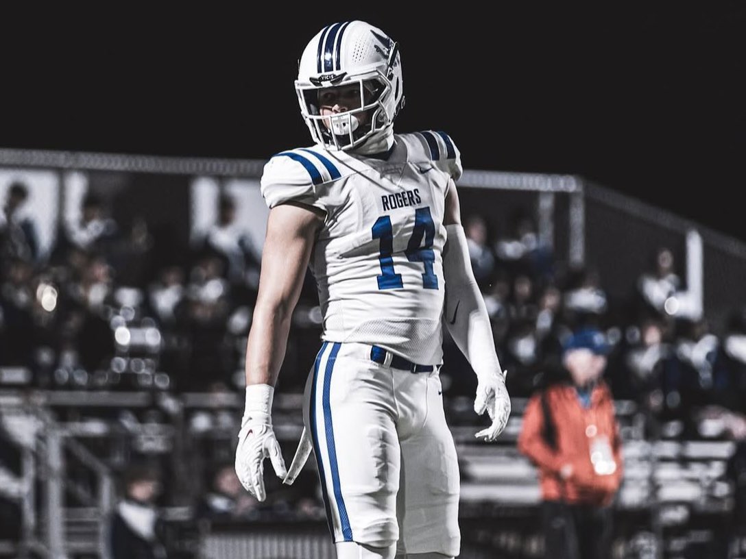 Two schools are setting the tone from a relational standpoint with one of the Mid-South’s top LB recruits.

"BYU, I’ll have a coach texting me or calling me about every day. And Oklahoma, I’m in a group chat with every coach on the staff.”

STORY ➡️ oklahoma.rivals.com/news/coveted-l…