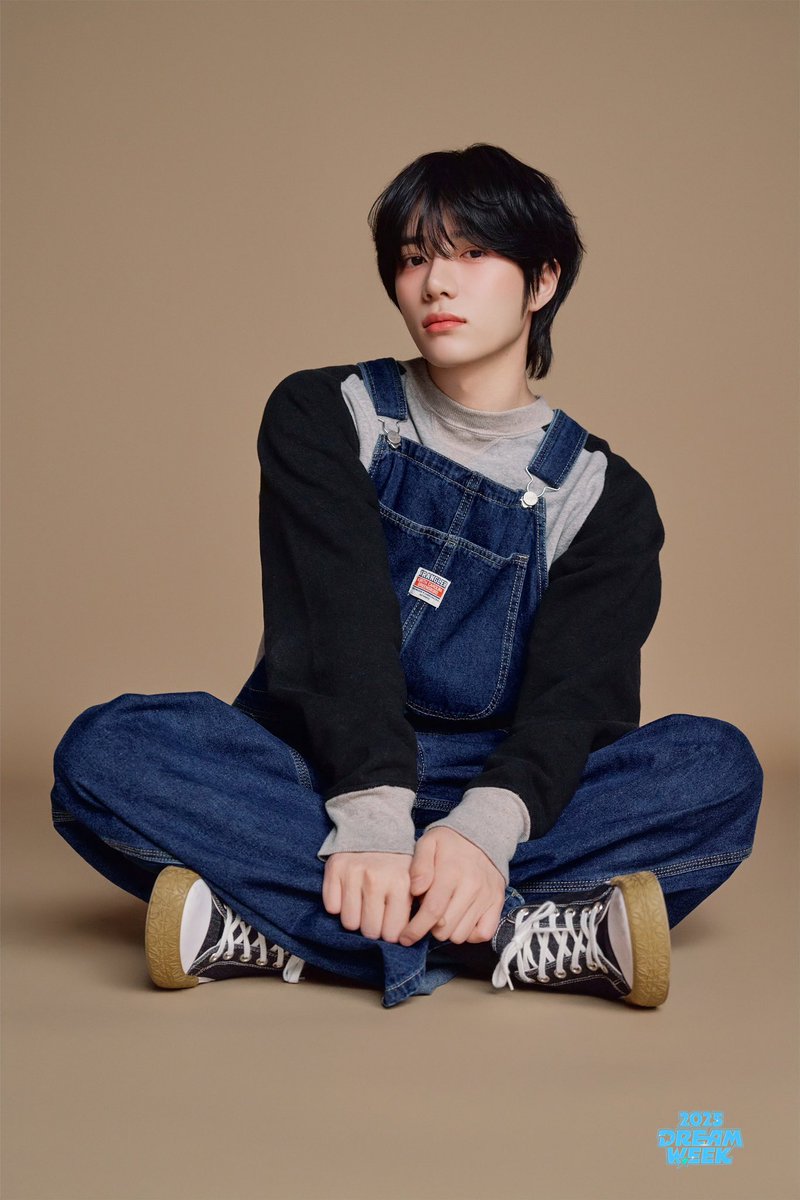 รูปนี้ สเปคของสาวโสดไทย คือ หนุ่มตี๋ เทสดี นิสัยรวย