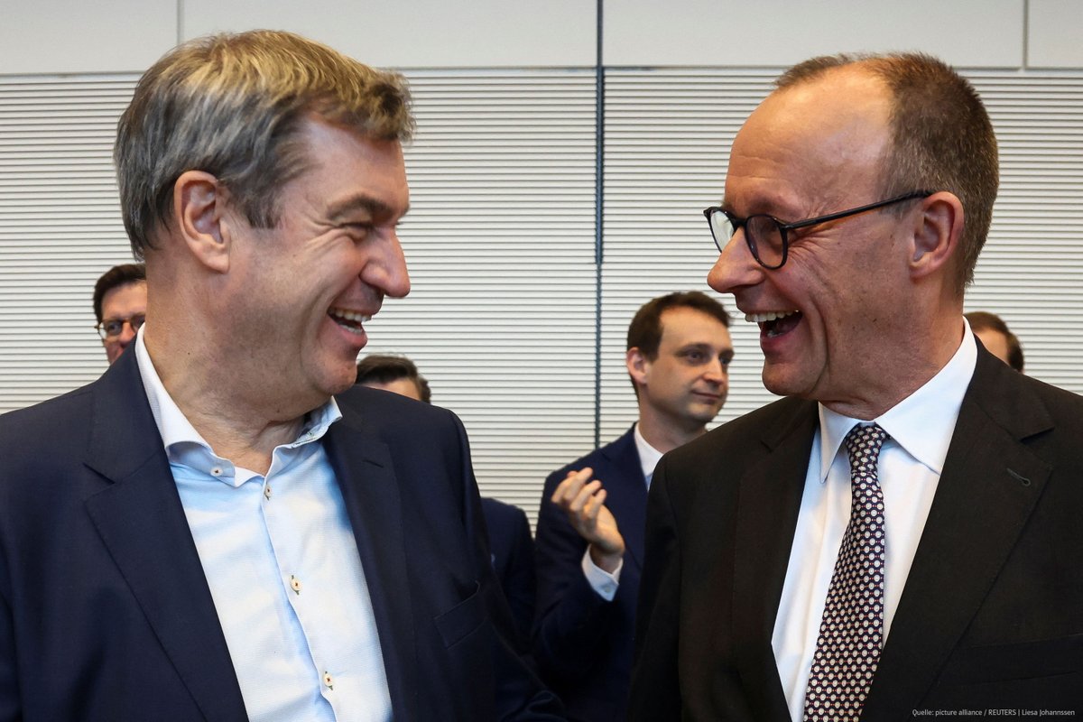 Markus_Soeder's tweet image. Herzlichen Glückwunsch an @_FriedrichMerz zur Wiederwahl! Habe ihn mit großer Freude und aus tiefer Überzeugung wieder für das Amt als Vorsitzender der @cducsubt vorgeschlagen. Damit hat er ein starkes Mandat für die anstehenden Koalitionsverhandlungen und als nächster…