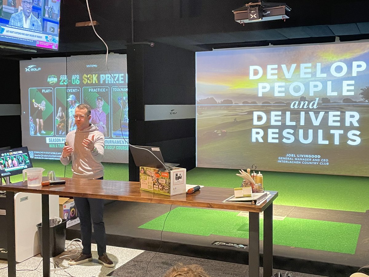 MnGCSA's tweet image. Great turnout for the MGCSA Assistant Forum @xgolfminnesota! Thank you to our vendor panel, @joel_livingood, and all of our sponsors and attendees for a great day of conversation and networking.