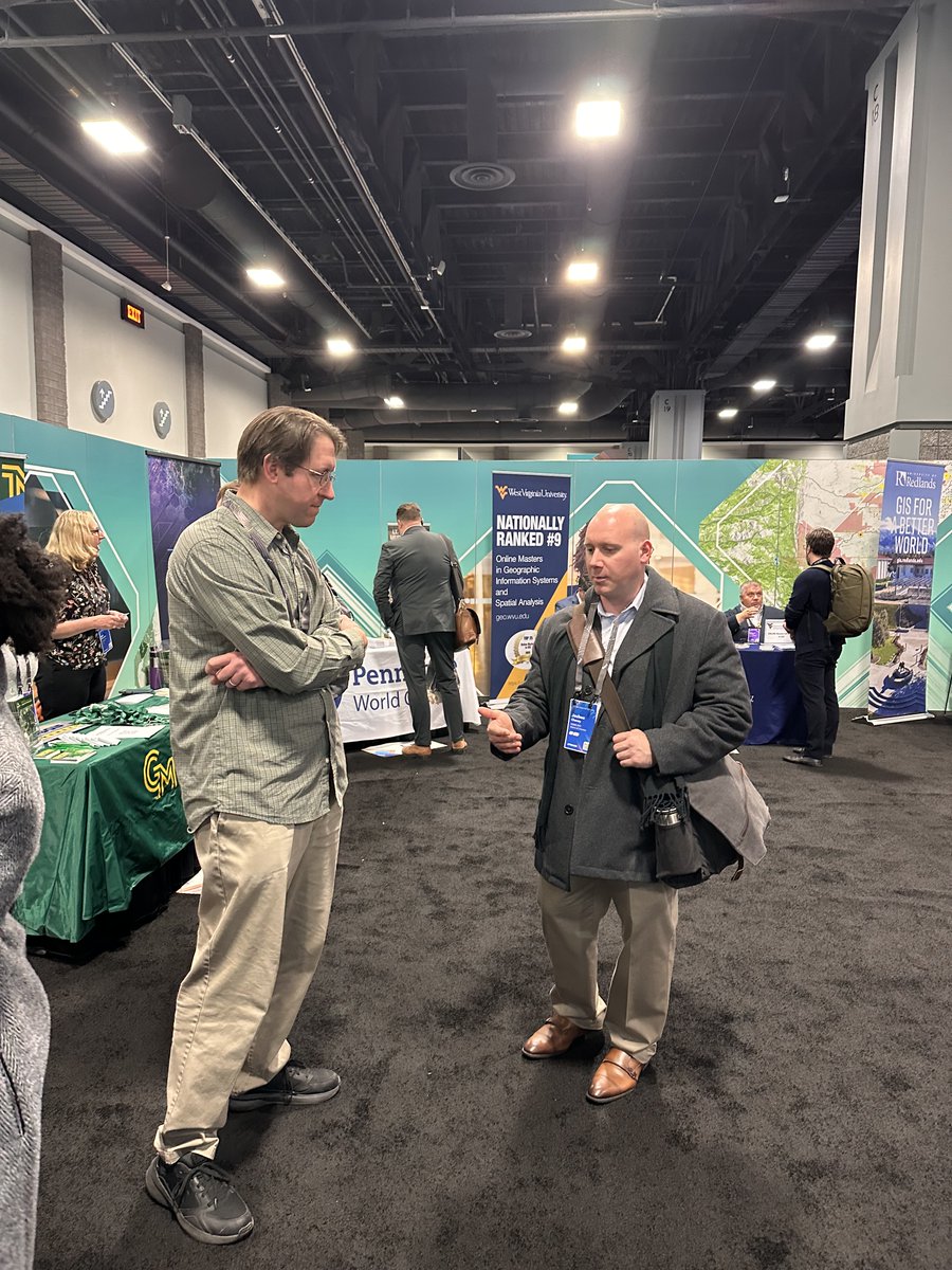 umdgeography's tweet image. Day 2 at @Esri Federal GIS Conference: Stop by booth E1 in the GIS in Education zone. #FedGIS #FedGIS2025