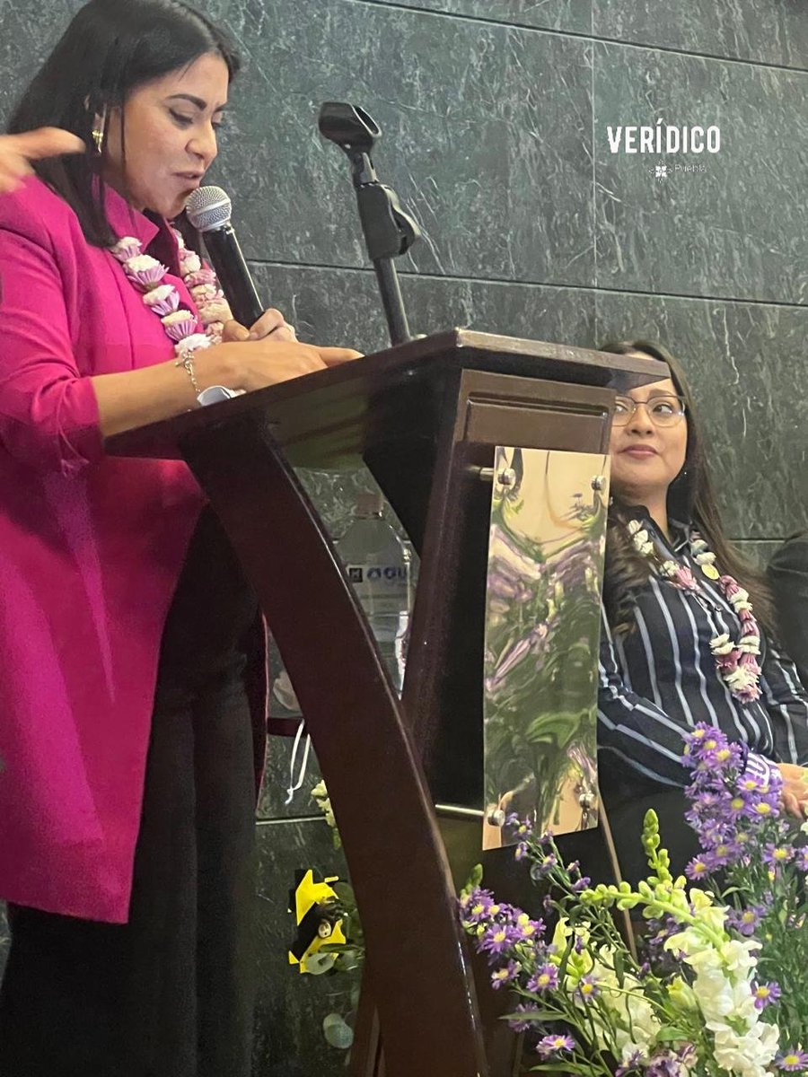 #Mujeres #LeyOlimpia

Activistas, funcionarias, legisladoras y ciudadanas participan en la Primera Cumbre Latinoamericana de Defensoras Digitales 🌍💜

Plantean: no más violencia digital.

Participan <a href="/SoyBlancaAlcala/">Blanca Alcalá</a>, <a href="/AndreaChavezTre/">Andrea Chávez</a>, <a href="/OlimpiaCMujer/">Olimpia</a> y <a href="/ONUMujeresMX/">ONU Mujeres México</a>.

Fotos: X