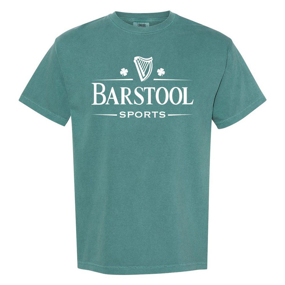 ☘️Need something green for the St. Patty’s parade? We got you w/ the official barstool sports St. Patrick’s collection☘️

store.barstoolsports.com/collections/st…