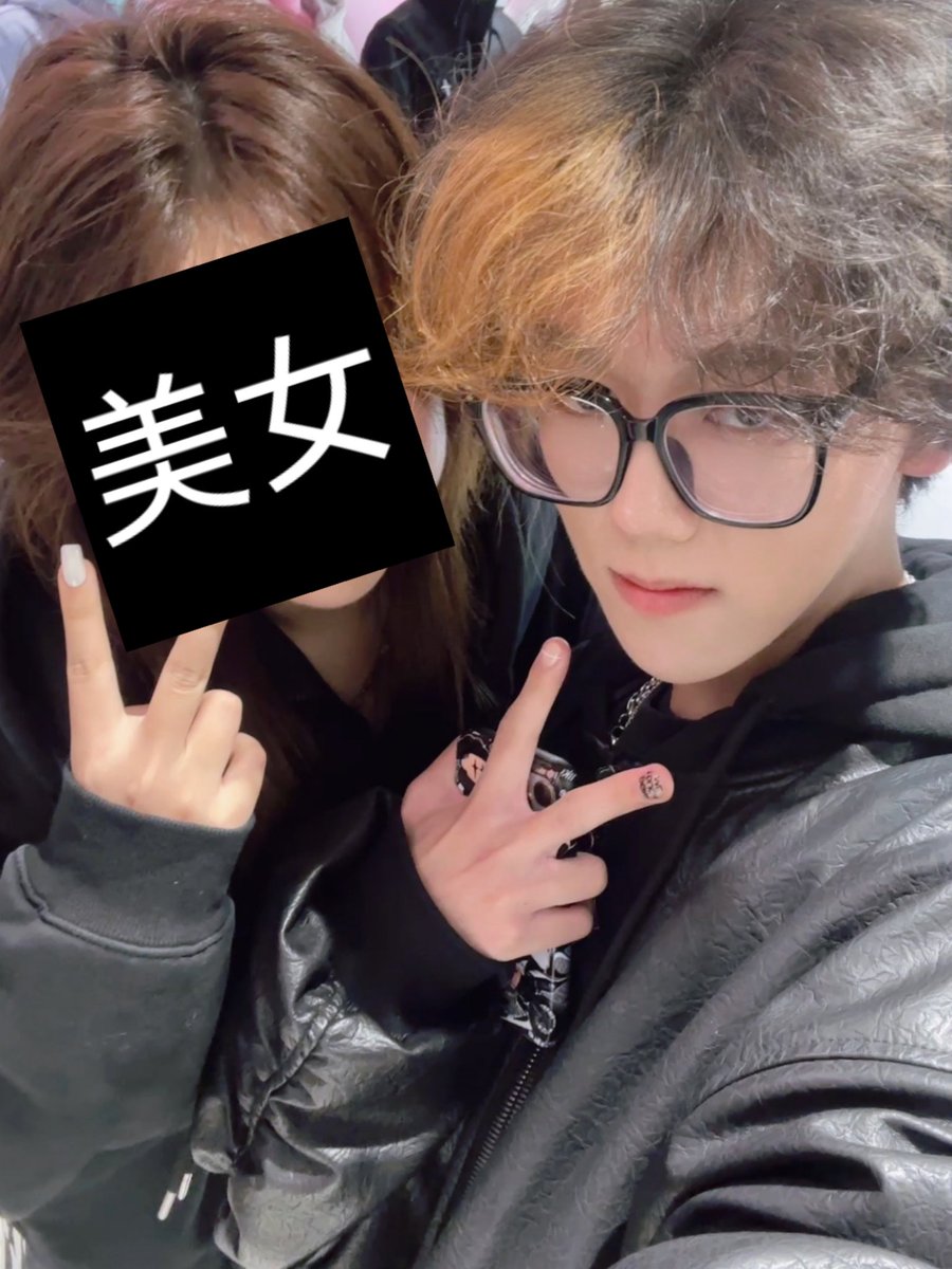 Tangben1110's tweet photo. 开学焦虑症 #0m https://t.co/lfbVzMsQCW