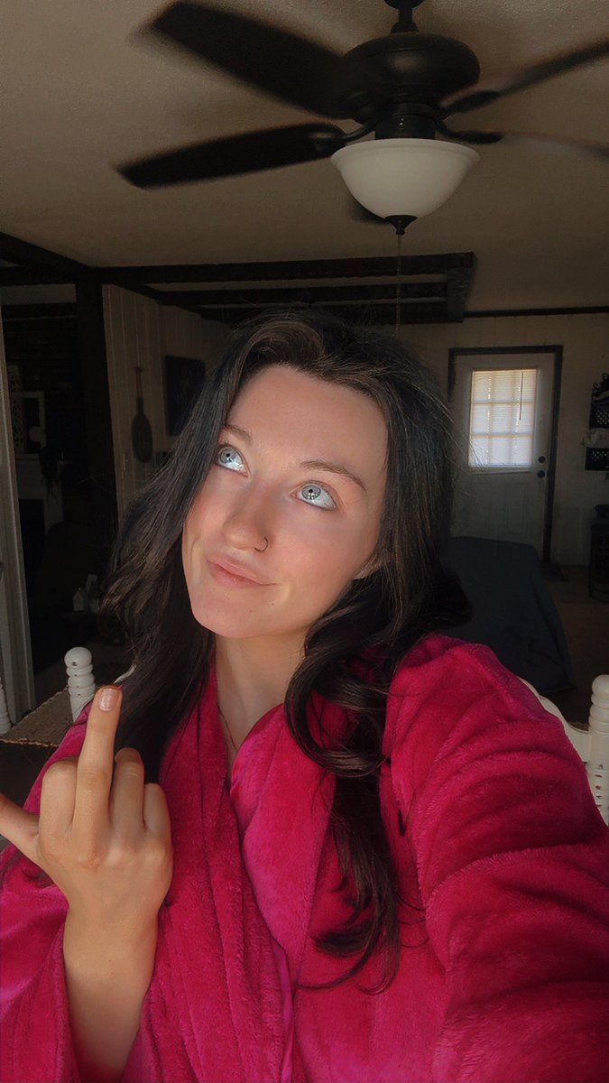 My finger makes more in a day than you do in a week 😜

Findom Femdom drain cuck wallet finsub