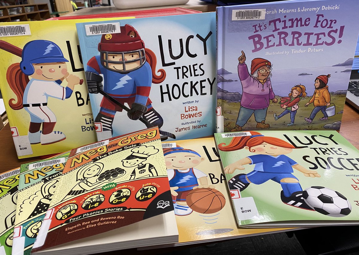 PAF_Library's tweet photo. Thank you @orcabook for @TheFOLD_ November festival prize!  We love our new books! @PAF_ps https://t.co/PsXkPEeVqc