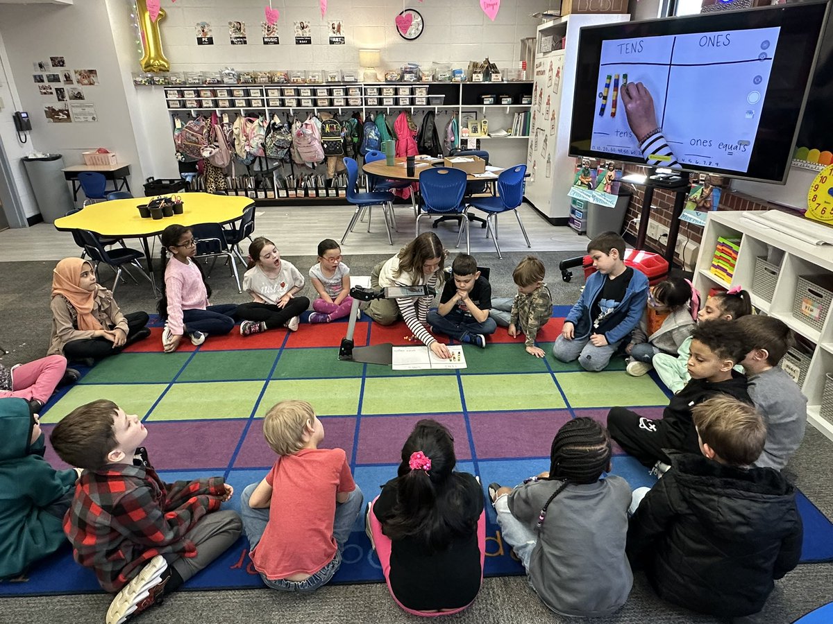 Ms. Riggs working with place value this morning! We are hitting the ground running with the tens and ones place! 
<a href="/MBRoadrunners/">Meadowbrook NKC</a> <a href="/NKCSchools/">NKC Schools</a>