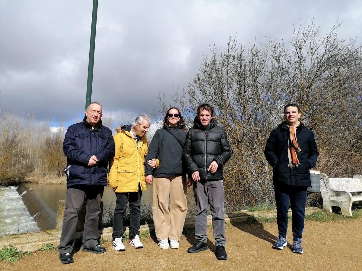 CryptoDomAlts's tweet image. 🔵El fin de semana de la vivienda #ElOlivo estuvo de planes y buenos momentos.

👉🏼El sábado disfrutaron de una excursión a Melgar de Fernamental y por la tarde se sumergieron en un taller de realidad virtual en el MEH.

👉🏼El domingo, vermú en Cardeñadijo y la Ermita de Muñó.