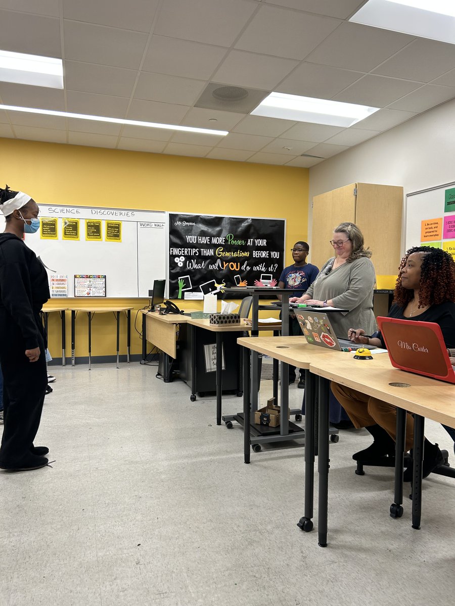 📸✨ Here are some highlights from Tuesday’s Spelling Bee! It was an intense competition.The final three spellers battled it out, and here are the results: 2nd Runner-Up: Aiden, 1st Runner-Up: Agozie and Winner: Justin