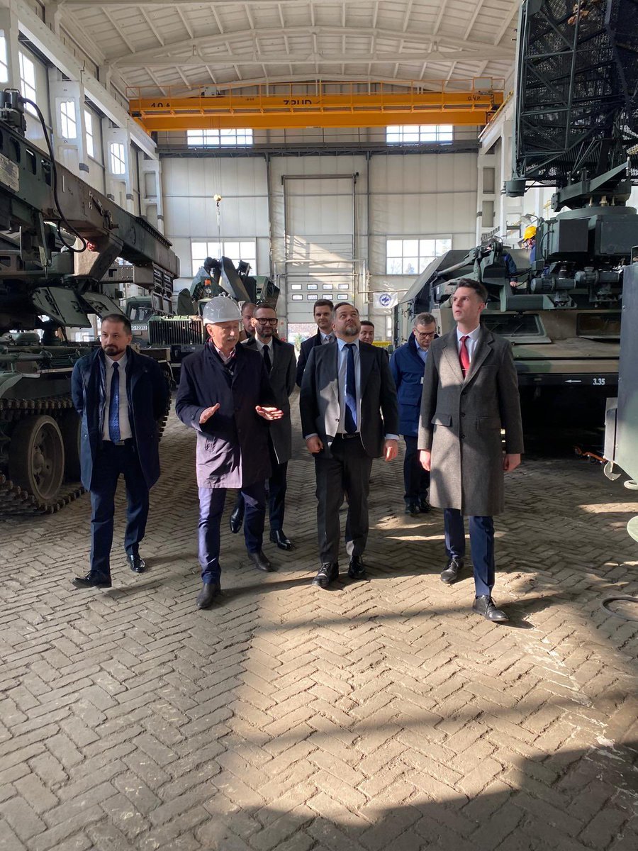 PIT-Radwar w Kobyłce i Wojskowe Zakłady Elektroniczne w Zielonce - przykłady dobrze zaplanowanych i realizowanych inwestycji  z udziałem środków publicznych. Jako @MAP kontynuujemy wsparcie rozbudowy potencjału produkcyjnego i technologicznego naszych spółek obronnych.
