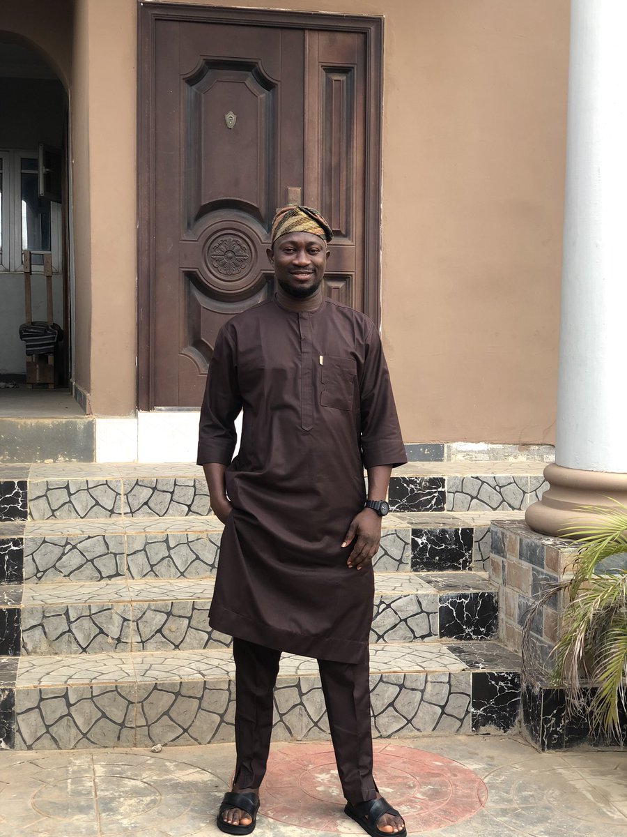hon_afoo34's tweet photo. @Yorubaness https://t.co/aHbslYZ8G8