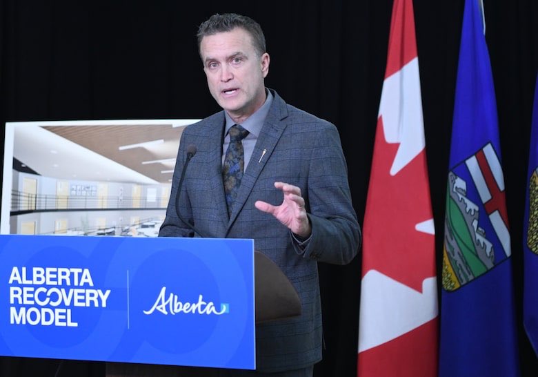 Alberta minister Peter Guthrie resigns over Premier Danielle Smith’s handling of AHS allegations #ableg #cdnpoli  theglobeandmail.com/canada/alberta…