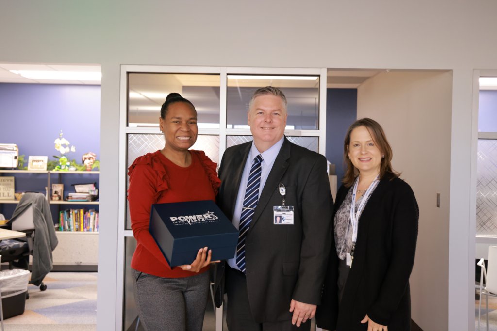 cpschoolsva's tweet photo. 🎉 Excited to announce February’s #PowerOfThePeake winners!

🌟 SUPPORT: Tina Castleton – Account Clerk
🌟 TEACH: Sarah Salamino – Tech Innovation Coach
🌟 LEAD: Jatauné Jones – Director, Prof. &amp; Org. Dev.

Learn more👉 https://t.co/wDcW7att1U https://t.co/YuXFdWBaEB