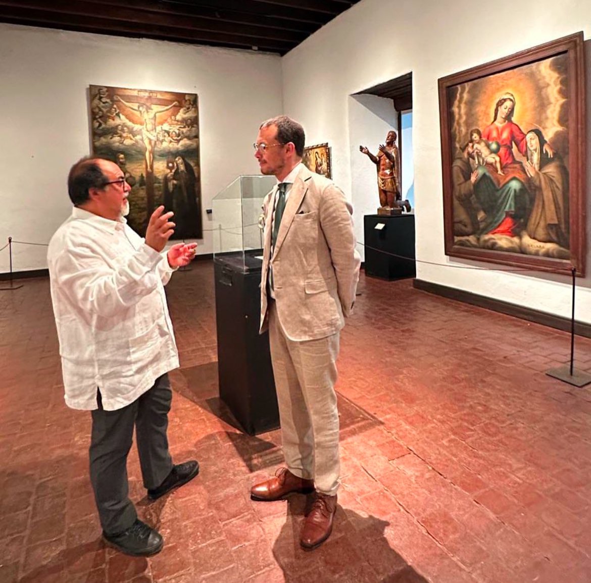 Visita al #MuseoSanFranciscoChile y la sala dedicada a Gabriela Mistral. Este año celebraremos los 80 años del Premio Nobel 🇸🇪 de la poetisa 🇨🇱. Sus poemas siguen siendo obras de arte. Además muy interesante conocer el patrimonio de este museo tan hermoso. #GabrielaMistral80