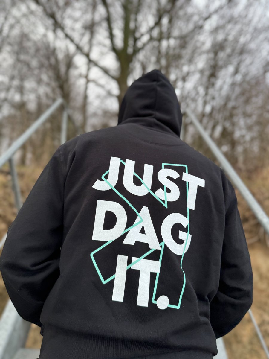 Bit4Wear's tweet image. The best moments happen when you just go for it. No excuses, just DAG it. $KAS