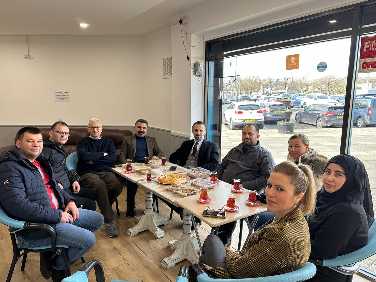 🇹🇷 Edinburg Eğitim Ataşeliği (@edinburgea) on Twitter photo Ataşeliğimiz görev bölgesinde "Türkçe ve Türk Kültürü" derslerimize katılımı arttırmak amacıyla Fife bölgesinde yaşayan velilerimizi ziyaret ettik. Türk-İskoç Ticaret Odası <a href="/TSCCI/">TSCC</a> bünyesinde Kirkcaldy'de açacağımız yeni sınıfın müjdesini verdik.
<a href="/mebyyegm/">Yükseköğretim ve Yurt Dışı Eğitim Genel Müdürlüğü</a> Ataşeliğimiz görev bölgesinde "Türkçe ve Türk Kültürü" derslerimize katılımı arttırmak amacıyla Fife bölgesinde yaşayan velilerimizi ziyaret ettik. Türk-İskoç Ticaret Odası <a href="/TSCCI/">TSCC</a> bünyesinde Kirkcaldy'de açacağımız yeni sınıfın müjdesini verdik.
<a href="/mebyyegm/">Yükseköğretim ve Yurt Dışı Eğitim Genel Müdürlüğü</a>