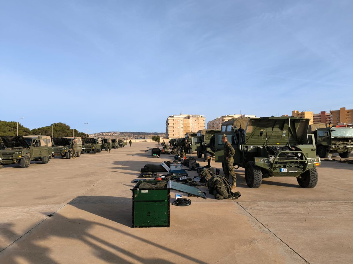 COMGEMEL_ET's tweet photo. Se inicia la proyección de Unidades para el Ex Royo de Diego I/25. Dirigido por el #RAMIX 32, en el que participarán tambien unidades del #BHELA_I y #GOE_35
@COMGEMEL_ET
@MCANA_ET
#SomostuEjército https://t.co/mZdWjSyWbu