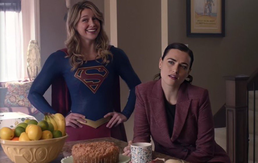 kayoticluthor's tweet image. what if you were an ALIEN and you fell in love with the sister of your ENEMY and you BETRAYED her TRUST and she KILLED HER BROTHER FOR YOU, FOR YOUR FRIENDS and you were both GAY but your writers were QUEERBAITERS