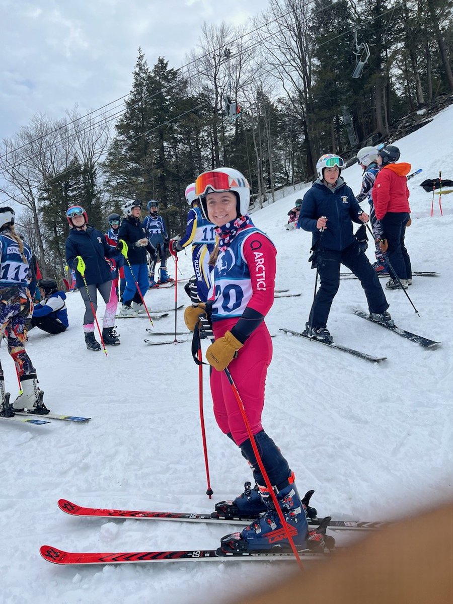 MedwayAthletics's tweet photo. The girls are killing it at States.  We are currently in 3rd place as a team.

1st run:
Charlotte Richmond- :52.90
Elle Heiden- :56.30
Keira Davis- :57.78
Margaret Morton- 1:06.53 https://t.co/T7xpfjIUYJ