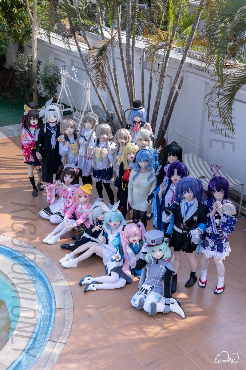 2024-2025 第一届蔚蓝档案Kigurumi Only邀请会@广州 First Blue Archive Kigurumi Only Invitational Special at Guangzhou
———
迟到的二楼视角合照！趁着今年夏天的活动开始筹划之际先发一下
📷：<a href="/kmno_x/">Cloudrin</a> 
———
#着ぐるみ #ブルーアーカイブ ＃ブルアカ #bluearchive 

完整参会者名单请见评论 
See