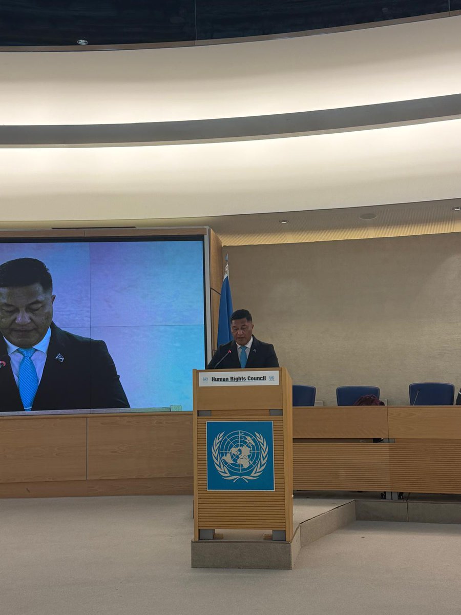 Marshall Islands Permanent Mission in Geneva (@rmigeneva) on Twitter photo Today, Hon. Kaneko, Minister of Foreign Affairs and Trade, delivered his high-level statement at #HRC58. He highlighted RMI's return to the <a href="/UN_HRC/">UN Human Rights Council</a> as a member for the 2025-2027 term and reaffirmed RMI's support to the work of the Council 🇲🇭 Today, Hon. Kaneko, Minister of Foreign Affairs and Trade, delivered his high-level statement at #HRC58. He highlighted RMI's return to the <a href="/UN_HRC/">UN Human Rights Council</a> as a member for the 2025-2027 term and reaffirmed RMI's support to the work of the Council 🇲🇭