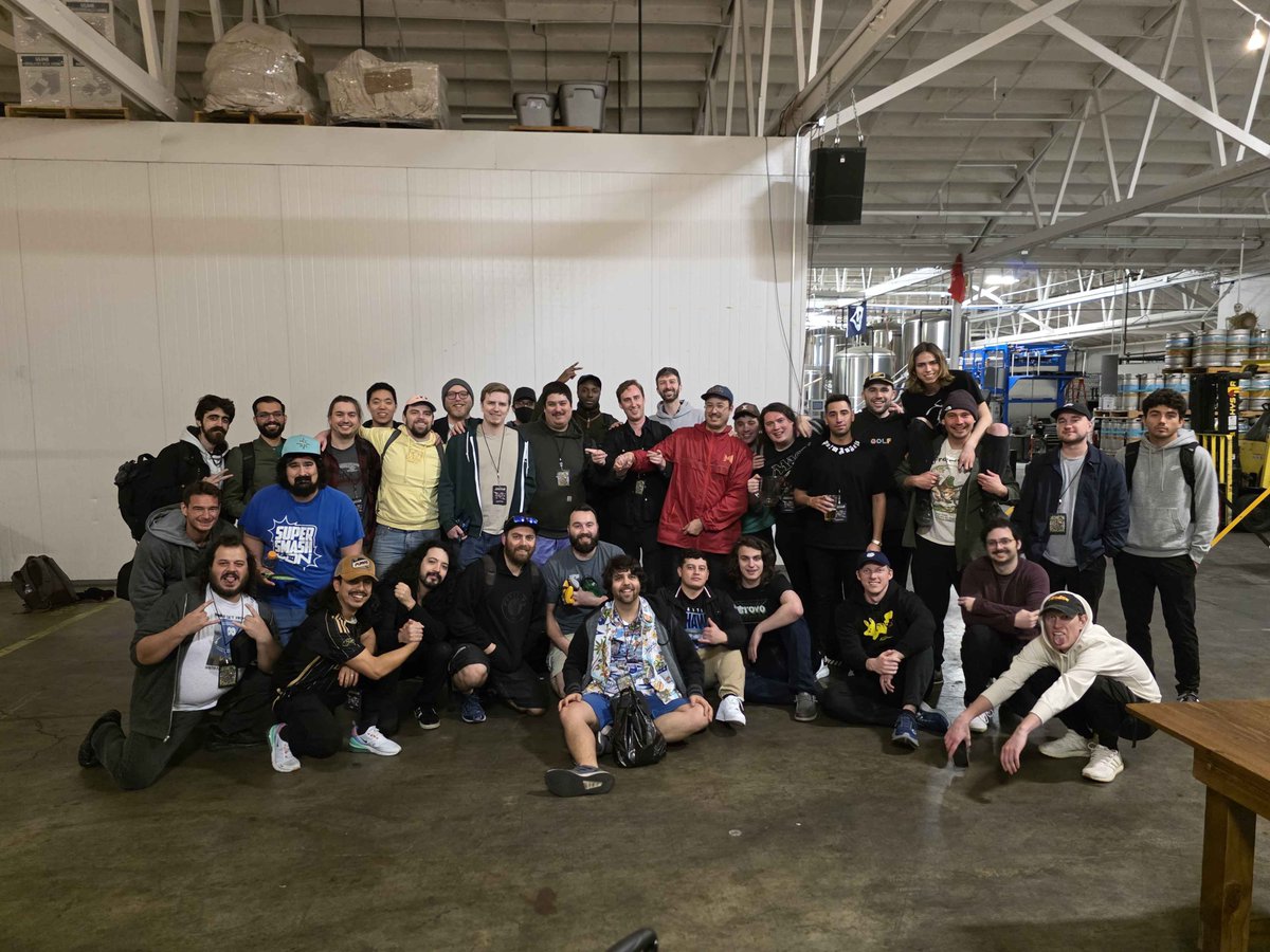 All my homies love SNOSA.

Fun tourney &amp; great venue. Happy w/ my performance. Lost a lot of close game 3 sets, need to work on adapting. Had a blast hanging with everyone. 

See y'all at SNOVA.