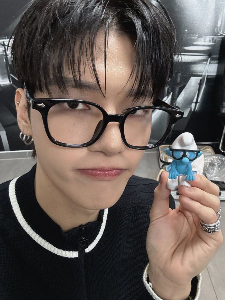 ну вот такусенькиииий 🥺🤏🏻🤏🏻🤏🏻