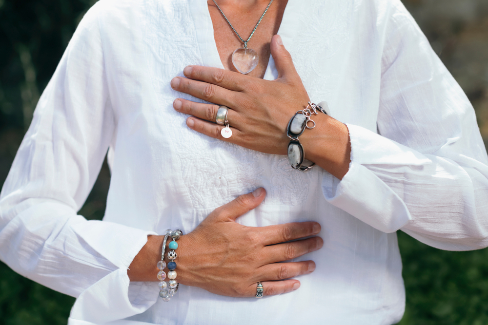 LastingLightUP's tweet photo. Reiki 1 and 2 in-person courses in a weekend. Learn to heal. https://t.co/fQ330TAYr6 https://t.co/YYTmUCpPfc