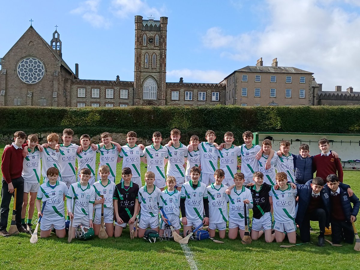 SPC_GAA's tweet photo. Well done to our 1st Year Hurlers on their victory against Gorey CS today in the semi final of the Wexford Schools Hurling Competition. We are really looking forward to the final in Wexford Park this Saturday before the Wexford V Galway game. #ClearwaterConstruction
#TheSash https://t.co/VwnvOQcVLU