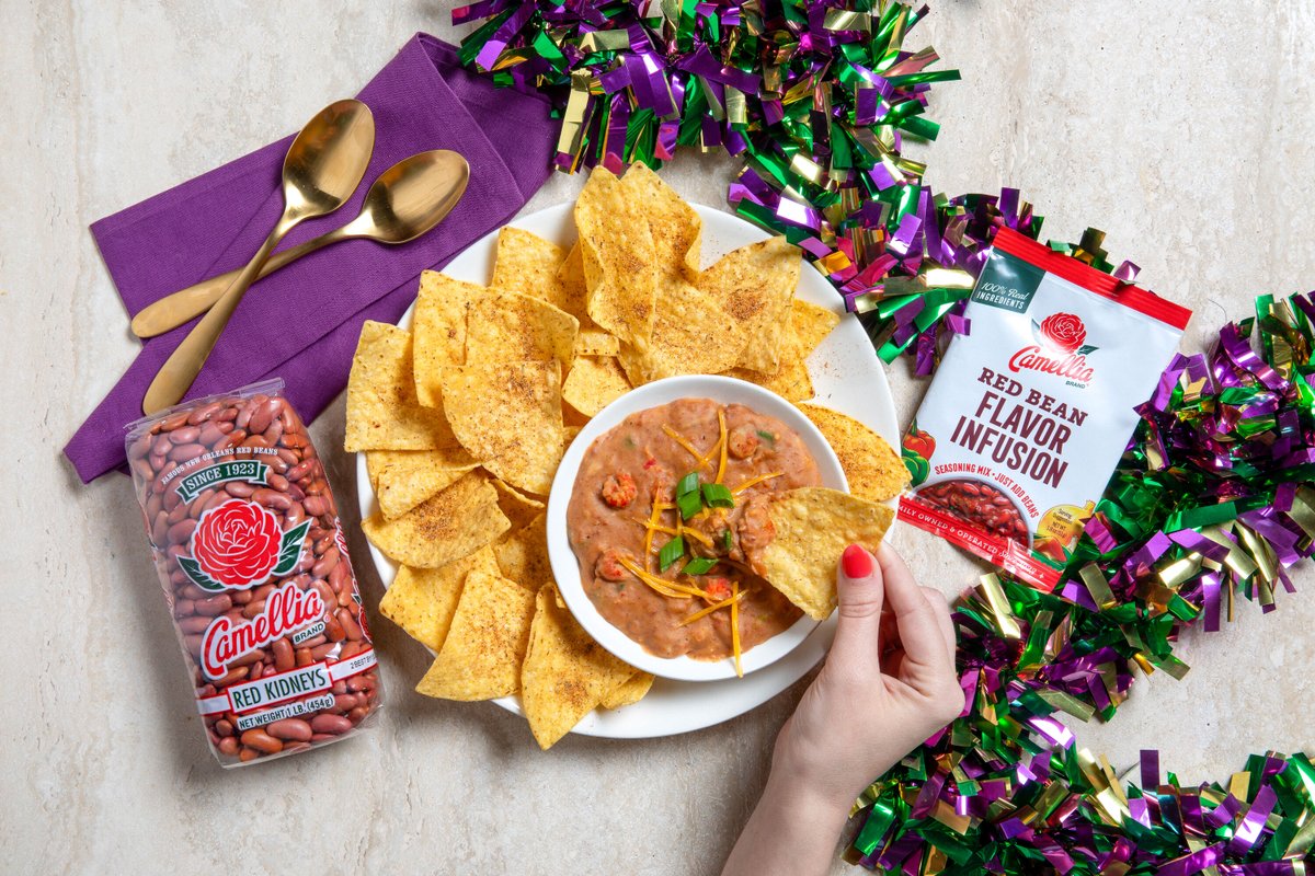 CamelliaBeans's tweet image. Courtesy of our friend @favoredjayda comes this creamy, smoky, and flavorful Crawfish &amp;amp; Red Bean Dip. 🦞🫘🔥The perfect side for any Mardi Gras get-together!

camelliabrand.com/recipes/easy-c…