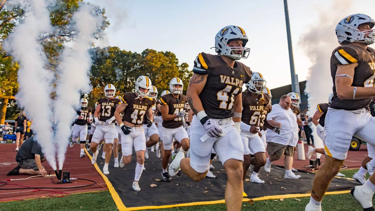 Coach Cellus🏈 (@coachcellus_) on Twitter photo Beyond excited to share that I’ll be joining the <a href="/valpoufootball/">Valpo Football</a> staff for this upcoming season!
I’ll always have a deep appreciation for MC, and <a href="/CoachCodyFrench/">Coach French</a> for giving me a chance to prove myself.
Super blessed to be able to learn and develop as a coach at the D1 level! Beyond excited to share that I’ll be joining the <a href="/valpoufootball/">Valpo Football</a> staff for this upcoming season!
I’ll always have a deep appreciation for MC, and <a href="/CoachCodyFrench/">Coach French</a> for giving me a chance to prove myself.
Super blessed to be able to learn and develop as a coach at the D1 level!