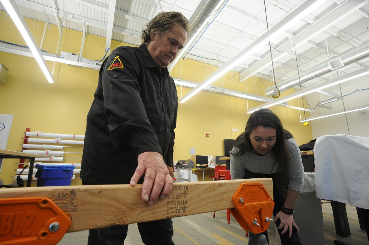 Stablz- 4 Points of Contact with a Tap of the Foot tweet media